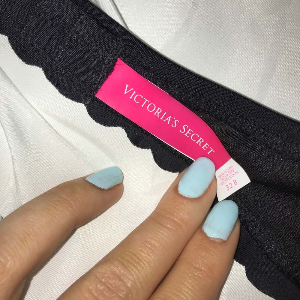 Victoria’s Secret bathing suit - Picture 3 of 3